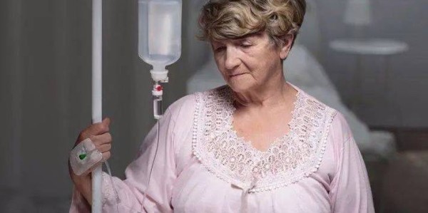 乐鱼体育-63岁女子确诊外阴癌！她的“坏习惯”为所有人敲响警钟！来了解下