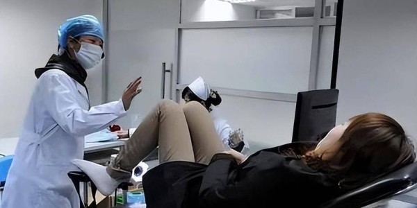 乐鱼体育-63岁女子确诊外阴癌！她的“坏习惯”为所有人敲响警钟！来了解下